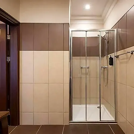 Hotel Royal By Wow Homes